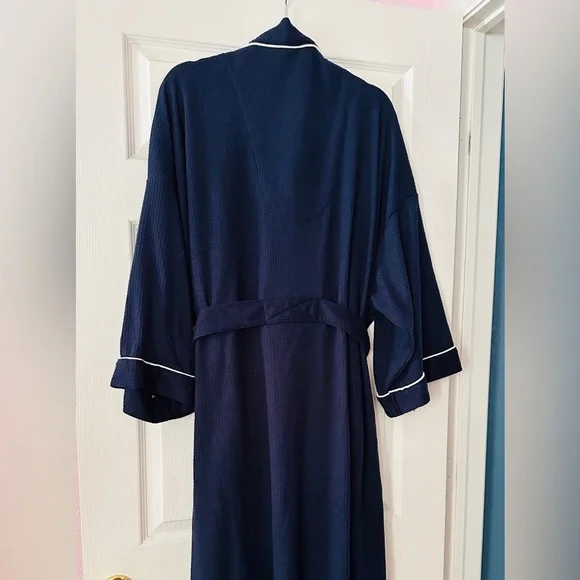 Fruit of the Loom Navy Blue Men's Robe - Picture 3 of 3